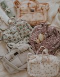 minikane-collection-accessoires-et-dressing-poupees-sac-a-langer-en-coton-mesanges-ambiance2